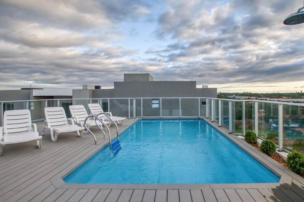 A Estrenar! Apartamento Con Pileta Zona Aeropuerto Wifi 200Mg 아순시온 외부 사진